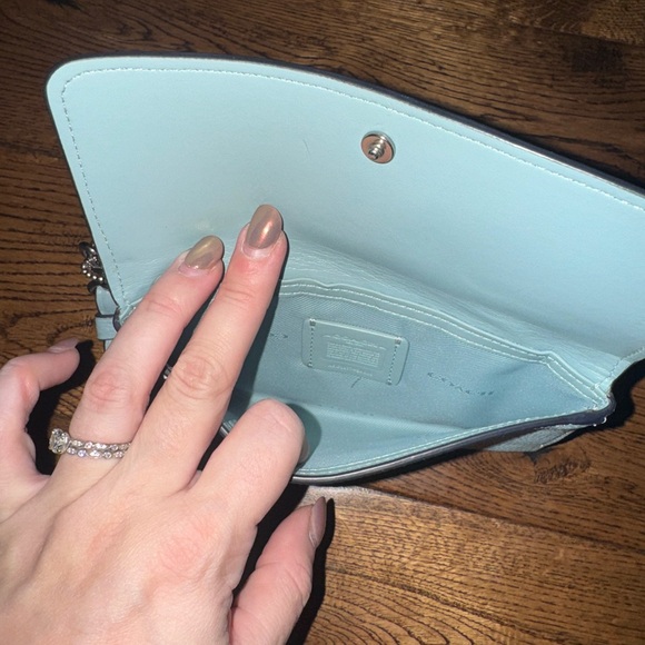 Coach Trifold Leather Wallet SOFT BLUE RARE - Picture 5 of 6